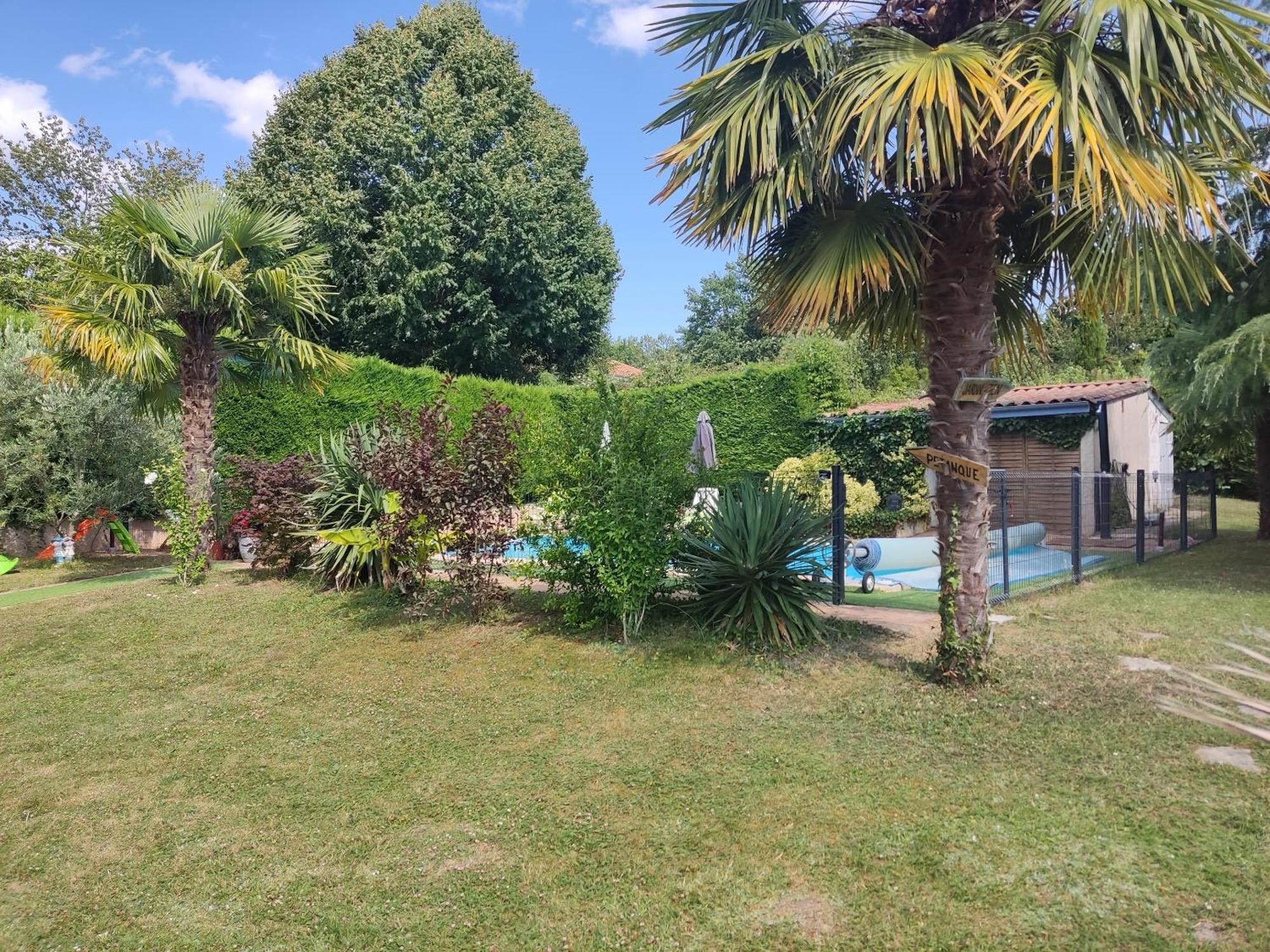 Bed and Breakfast Chez Isa Et Dens Marsac-sur-l'Isle Exterior foto